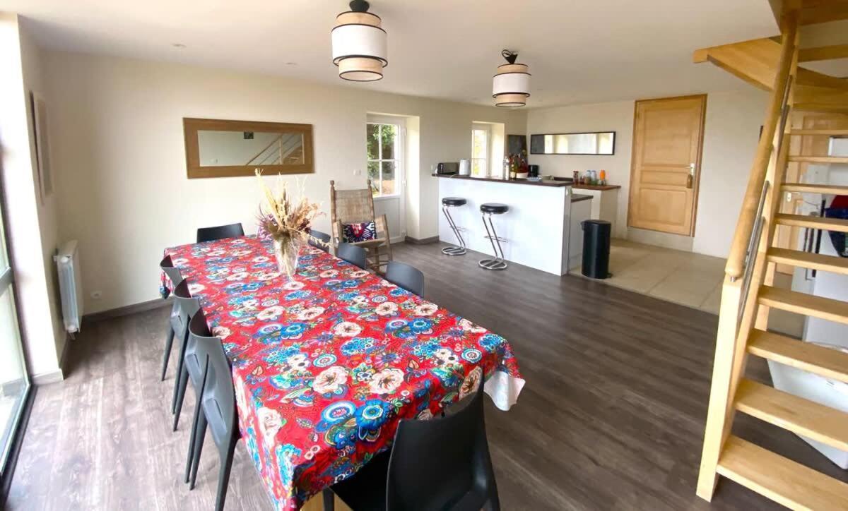 Large Farmhouse With Garden And Sea View For 8 People Locquenole Kültér fotó